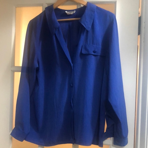 Vintage blouse - Picture 1 of 7